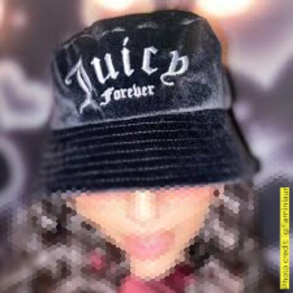 Juicy Couture "Juicy Forever" Black Velvet Bucket Hat  Y2K Excellent Condition - Picture 3 of 6